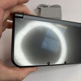 Nice! New Nintendo 3DS XL Gray Black Console W Charger Stylus US Version