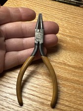 Vintage WILLIAMS Round Nose Pliers, England, 1" Long Nose, 4½" Overall Length