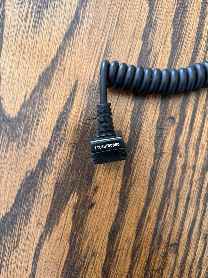 Olympus Camera Electronic Flash TTL auto cord for SHOE 2 only - Image 2 of 4