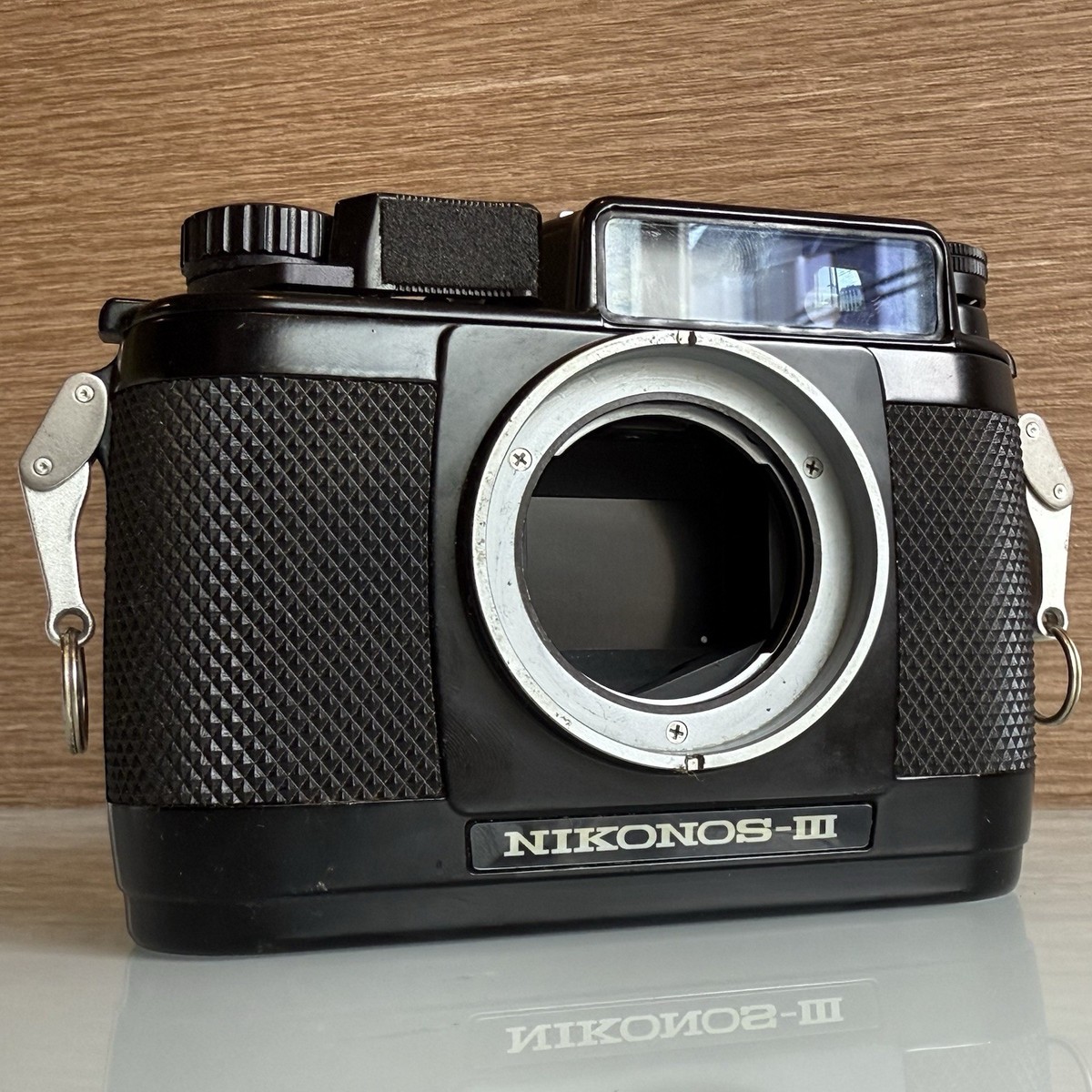 AS IS] Nikon Nikonos III 3 Underwater 35mm Film Camera Body