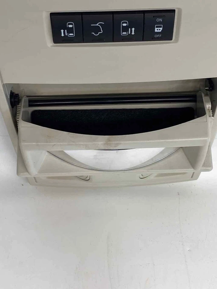 Used Front Upper Center Console fits: 2010 Volkswagen Routan roof Front Upper Gr Foto 4 de 4