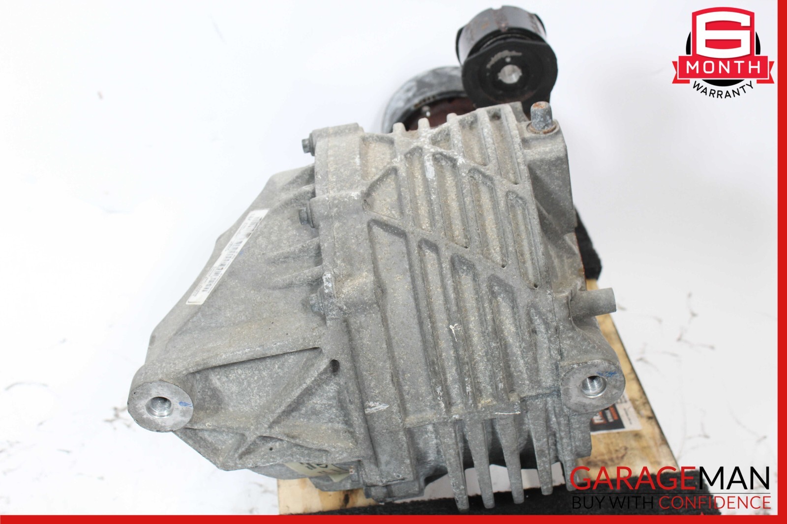 14-17 Maserati Ghibli S Q4 AWD Rear Diff Differential Axle Carrier 670009608 OEM
