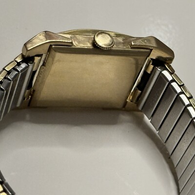 14K Gold Kingston 17 Jewel Swiss-made Mechanical 1960 display picture 1