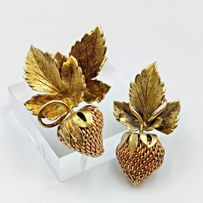 Vintage WELLS 1/20 12K Gold Filled Strawberry Brooch Pin Duet