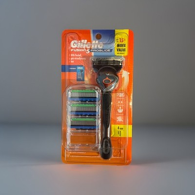 NEW Gillette Fusion 5 ProGlide Shaving Bundle 1 Razor Handle 4 Cartridges