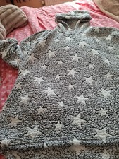 grey with stars indoor hoodie like oodie one size