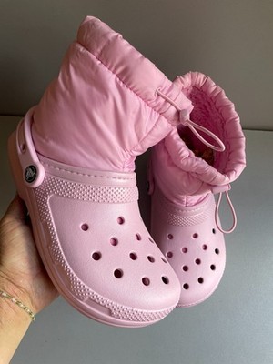 Junior Crocs Classic Lined Neo Puff Rose Pink Boots M4W6 UK 3-4 EUR 36-37