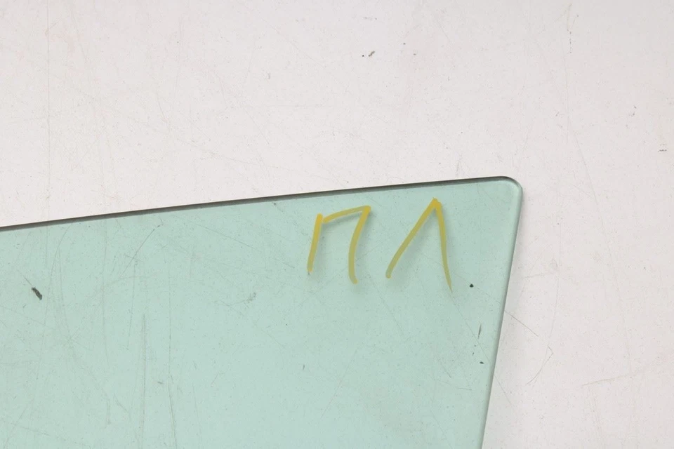 Mercedes-Benz E350 Sport 2010-2016 4Matic puerta delantera izquierda conductor ventana vidrio Foto 4 de 4