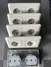 Steckdose Berker Modul 2 cremeweiss. Zwei Steckdosen komplett mit Rahmen