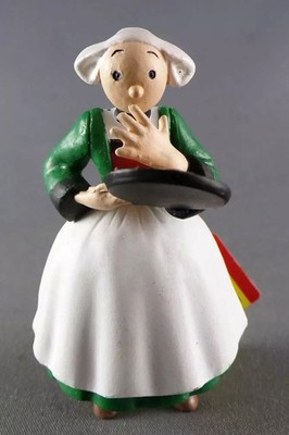 Sniper - PVC Figure Plastoy - Sniper makes pancakes