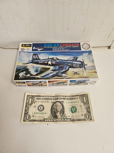 1:72 Fujimi F4U-5N Corsair caccia notturno basato su bordo - NUOVO - Foto 1 di 3