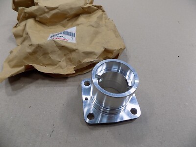 NEW OEM KAWASAKI FINAL DRIVE BEARING HOUSING / 41046-1069