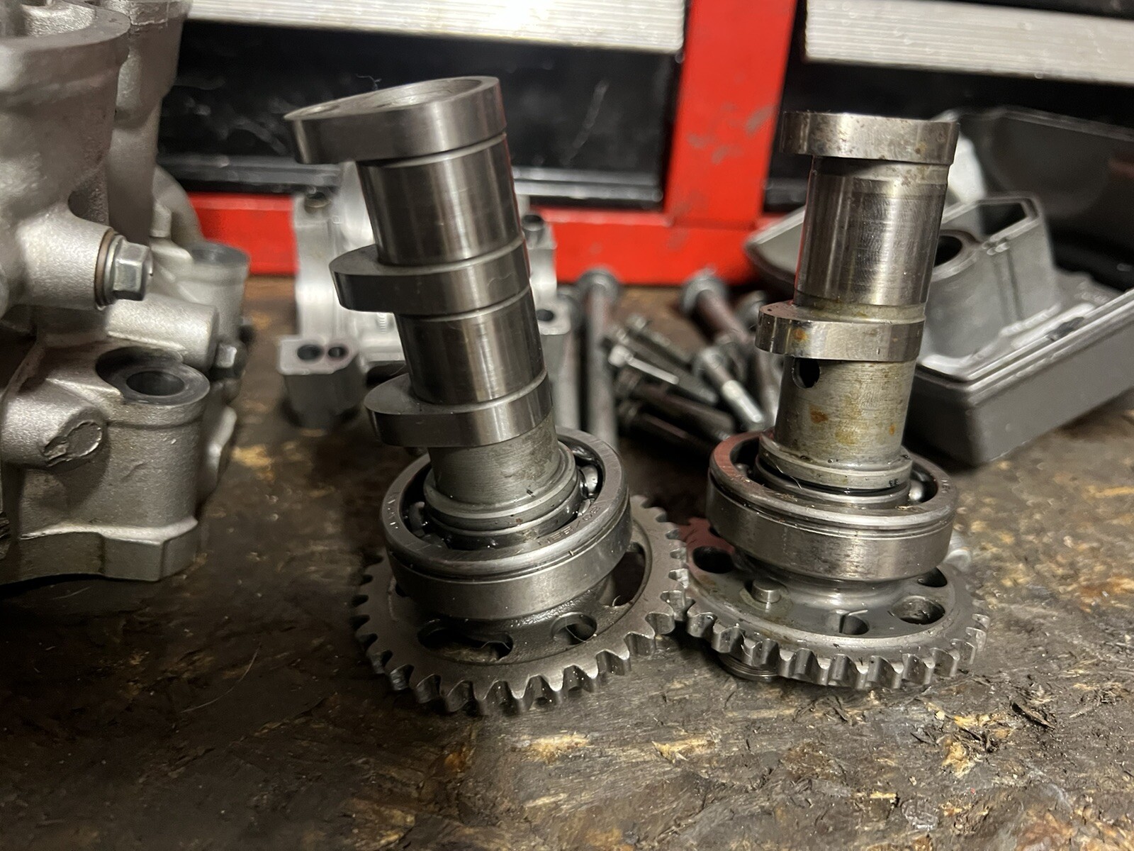 0104 YAMAHA WR250F YZ250F YZ 250F OEM ENGINE MOTOR CYLINDER HEAD