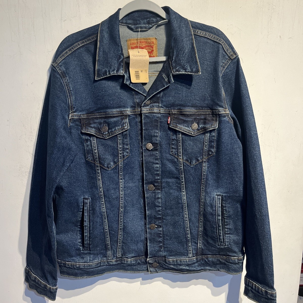 Levi's® The Trucker Denim Jacket Size Large Colusa Blue NWT