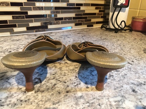 Dr Scholl's Opal Kitten Heel Gold Leather Slip-On Rhinestone Sandals 9.5 M - Picture 4 of 8
