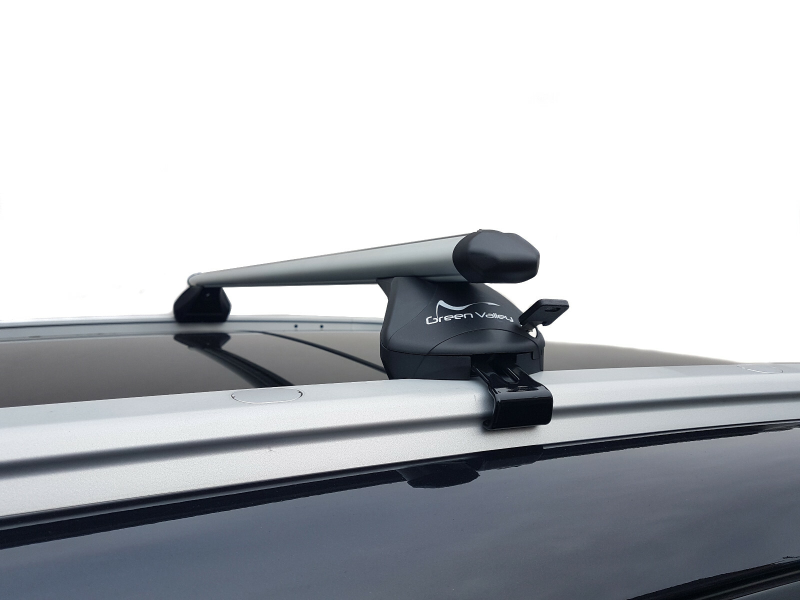 Aerodynamic Roof Rack Bars Lockable Mercedes GLA 2014 onwards Flush