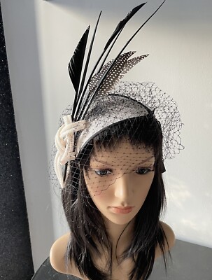 SUZANNE BETTLEY IVORY BLACK FASCINATOR 