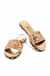 cape robbin studded slides