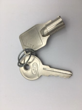 Tomy Keys Key Set Yujin Tomy Gacha Vending Machine Coin Box and Product Bins