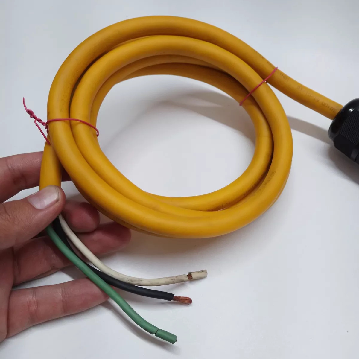 Interruptor De Circuito North Shore Safety Pgfi-1205n 110v