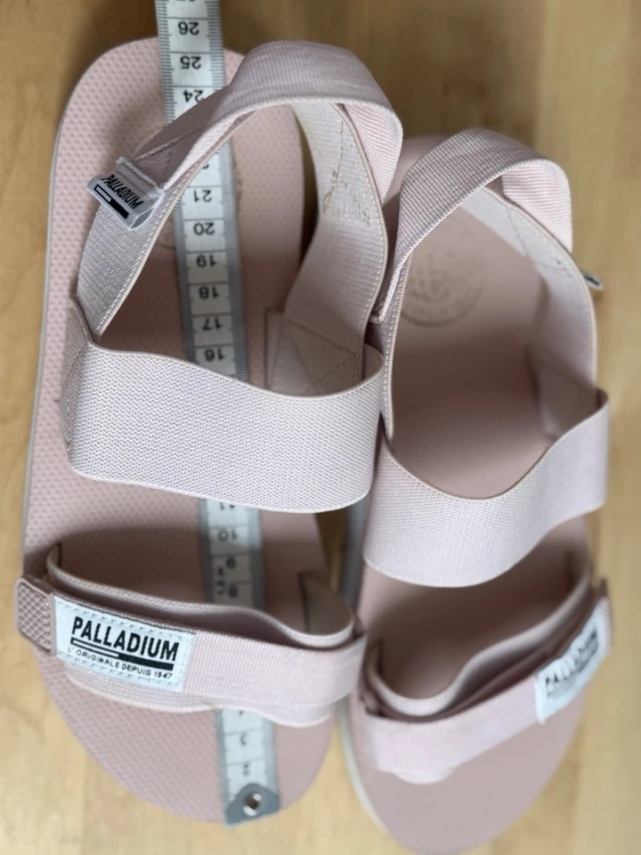 Palladium Shoes Light Pink  size AU8, 25.5 cm - image 4 of 4
