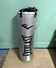 Everlast Heavy Bag Gray/Black Hanging Punchin...