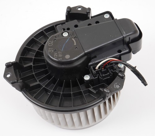 🚩 Toyota Yaris III XP13 2018 Gebläsekasten Klimakasten Gebläsemotor Klima