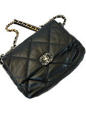 AUTH CHANEL 19 MATELASSE LAMBSKIN FLAP BAG 2-TONE MEDIUM SIZE