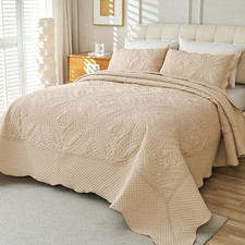 Oversized King Quilt Set Bedspread 128x120-Beige California King Quilts 3