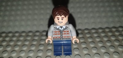 LEGO  - Harry Potter- Neville Longbottom hp370 OHNE Schwert von Gryffendor! ! !