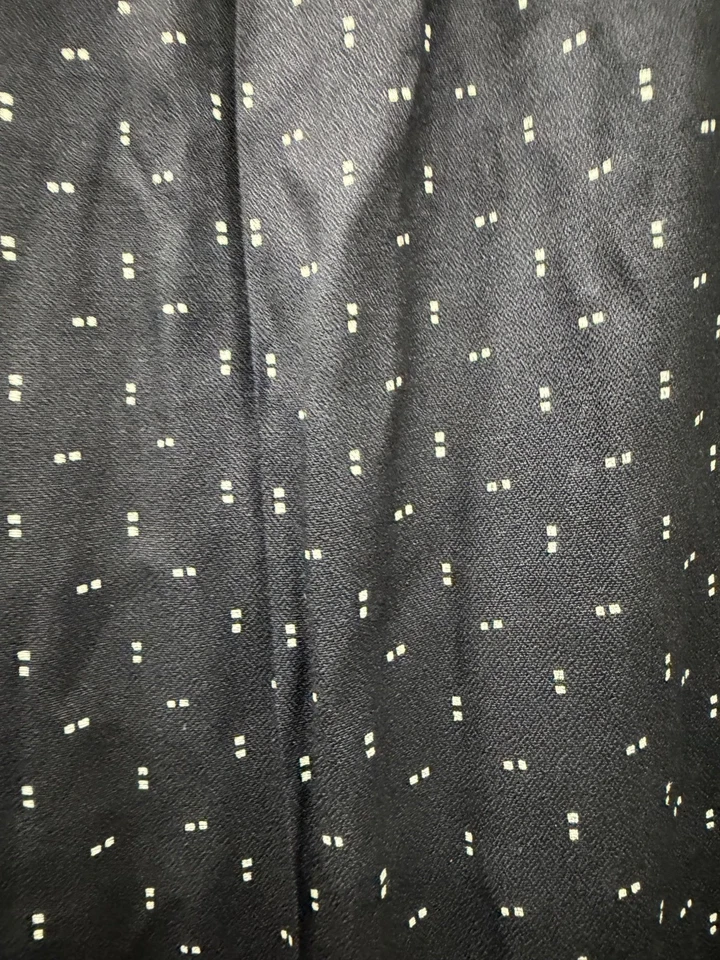 Pantalones negros estampados Basic Editions para mujer 1X acetato y rayón Foto 2 de 4