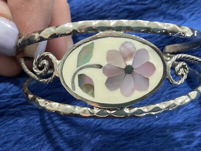 Alpaca Mexico Abalone Mother Of Pearl Inlay Flower Bangle Bracelet