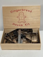 Lillian Vernon Gingerbread House Cookie Cutter Set in Wooden Box