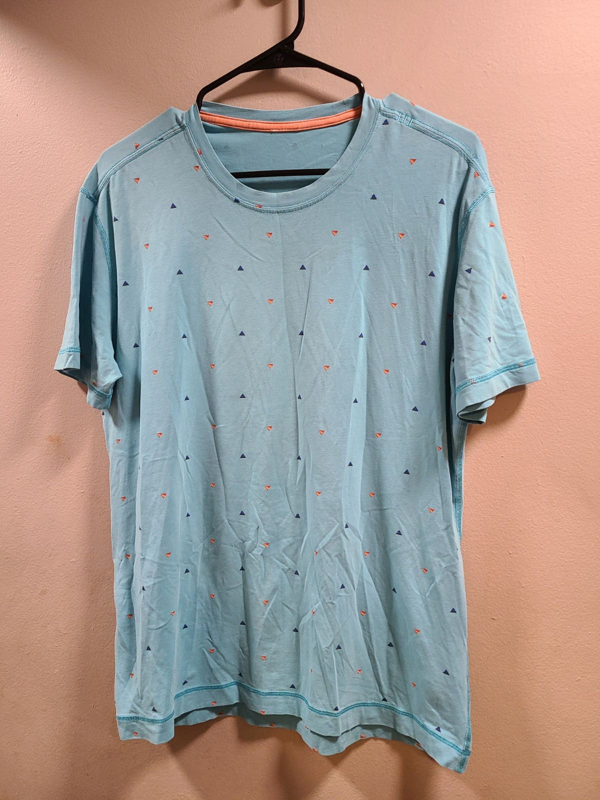 Lululemon 5 Year Basic  Men Triangle Tee Size lar… - image 4