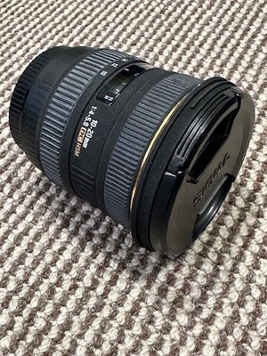 Sigma 10-20mm f/4-5.6 DC HSM Weitwinkelobjektiv für Canon EF-S