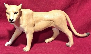 Terra By Battat Lion Safari Zoo Animal Figure 5" Female Lion Lioness