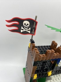 Lego Pirates 6281 Pirates Perilous Pitfall - w/ Minifigs & Manual! 99% Complete
