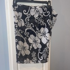 Tropical Sarong Wrap Black/White Floral Coverup Womens Beach Cruise Poolside