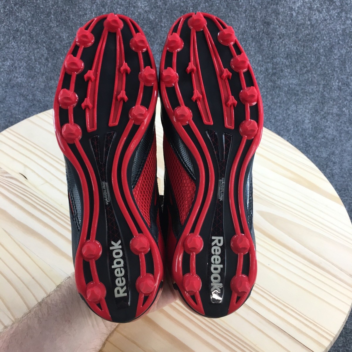 NWT Reebok NFL Equipment Football Cleats Red Black U-Form PlayDry‎ Mens Shoes 13 NFL Equipment Reebok PlayDry Hardlink Black & | Mercari main image 4
