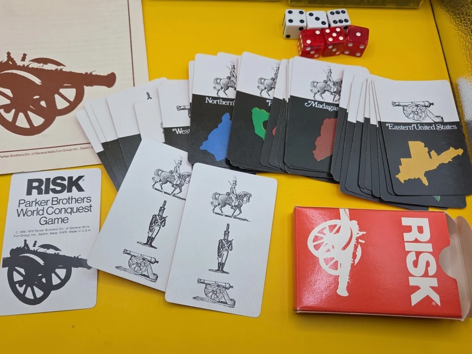 Винтажный 1975 Parker Brothers риск игры запасные части армии кости карты - Изображение 2 из 4