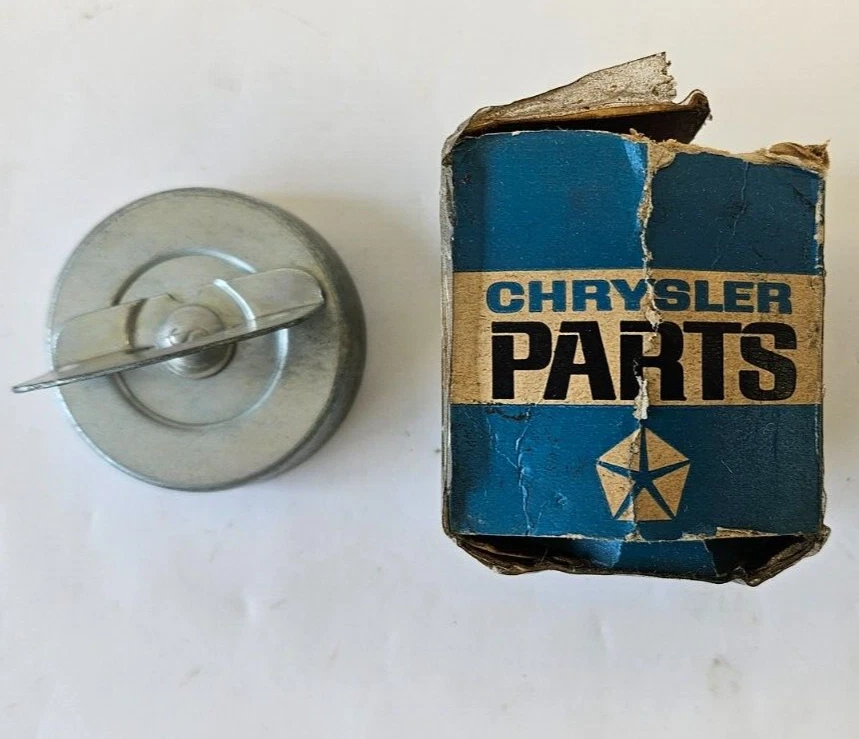 Крышка топливного бака 1963-1965 Dodge Plymouth Chrysler 2203435 новая из старых запасов - Изображение 3 из 4