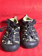 KEEN Kids Newport H2 Toddlers Size 8 Green/ Black Hiking/Water Sandals 1009942