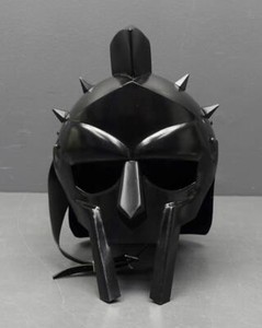 Black Metal Maximus Gladiator Spartan Helmet Historical Reenactment Cosplay