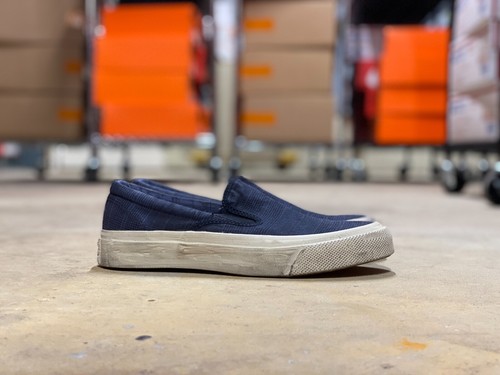 converse slip on deck star