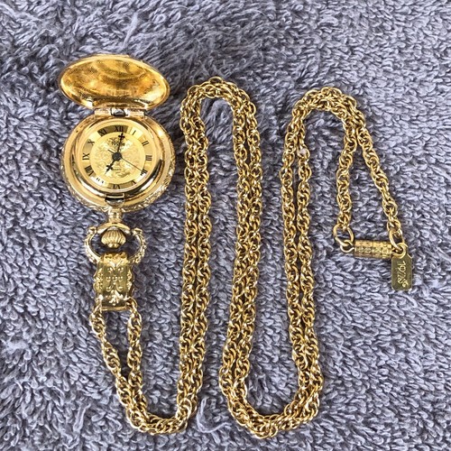 1928 Flip Cover Gold Tone Dial Roman Index 27mm Quartz Analog Mini Pocket Watch - 第 1/10 張圖片