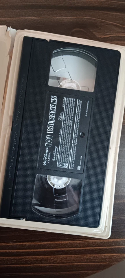 RARE Walt Disney's Classic 101 Dalmatians The Black Diamond Edition 💎 #1263 VHS - Image 2 of 4