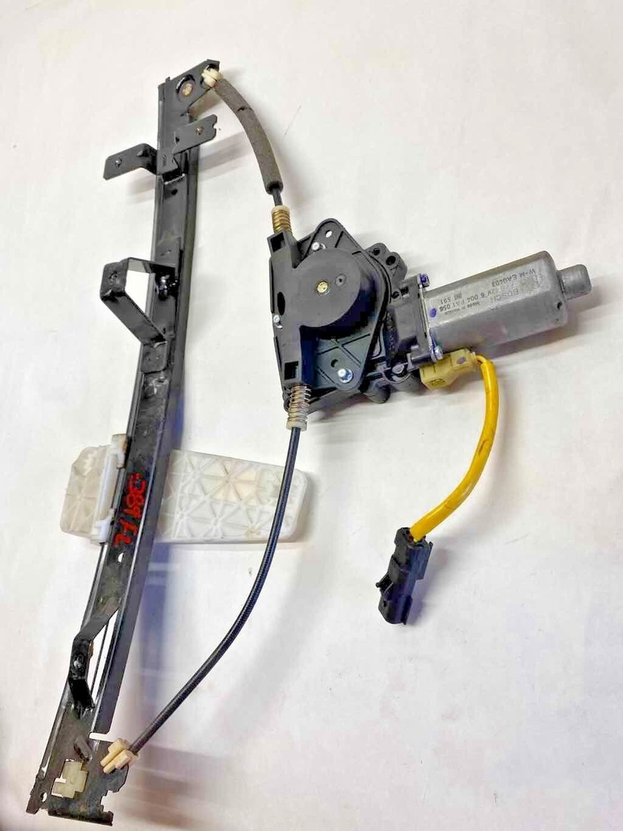 2000-2004 JEEP GRAND CHEROKEE Electric Door Window Regulator Left