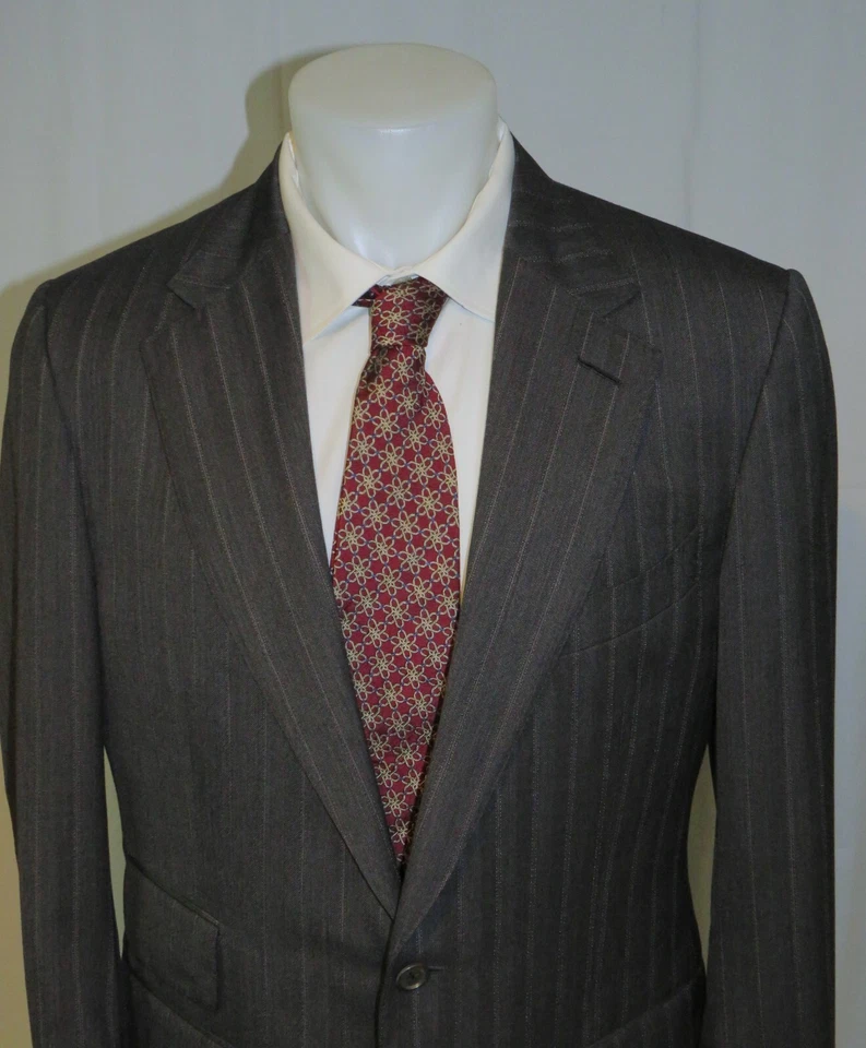 Tom Ford Base A Windsor 灰色条纹平前两扣套装 42R — 第 4/4 张图片