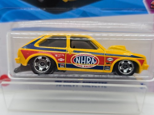 Hot Wheels 2025 HW Compact Kings Series Yellow '76 Chevy Chevette - Bild 2 von 8