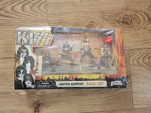 Kiss Limited Edition Band Set | eBay